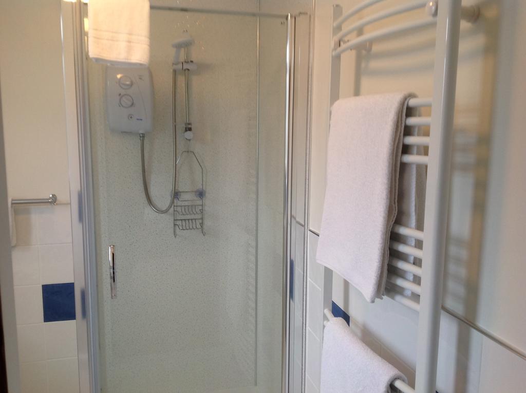 Dunroamin Bed And Breakfast Aviemore Bagian luar foto