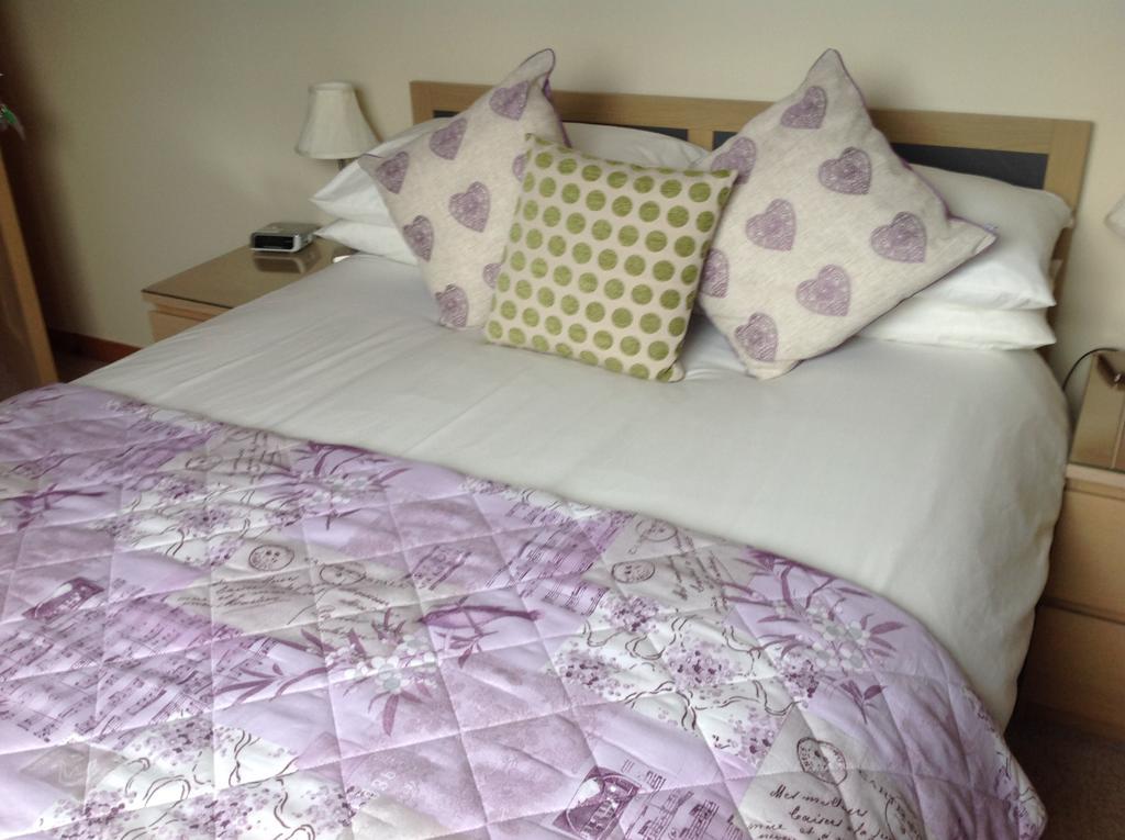 Dunroamin Bed And Breakfast Aviemore Bagian luar foto