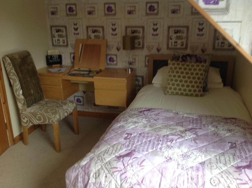 Dunroamin Bed And Breakfast Aviemore Bagian luar foto